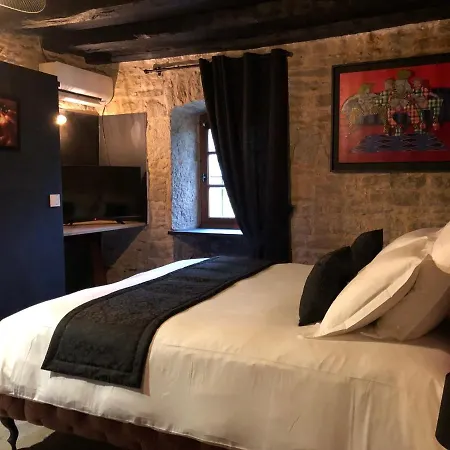 Bed and Breakfast Domaine De Monplaisir Caylus