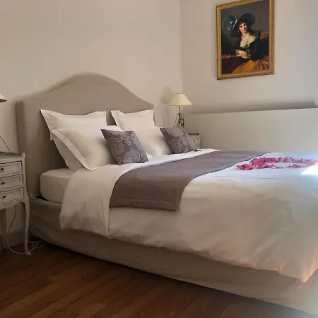 Domaine De Monplaisir 3*