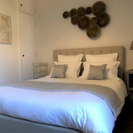 Domaine De Monplaisir Bed and Breakfast Caylus