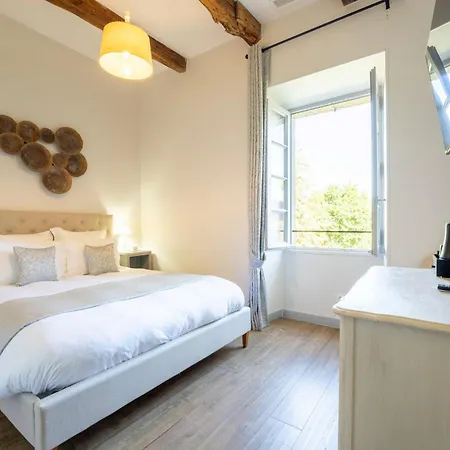 Domaine De Monplaisir Caylus