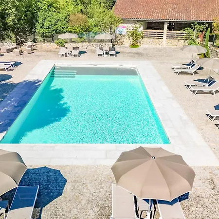 Domaine De Monplaisir 3*