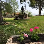 Domaine De Monplaisir