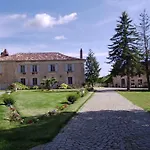 Domaine De Monplaisir Bed & Breakfast