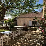 Bed & Breakfast Domaine De Monplaisir Caylus